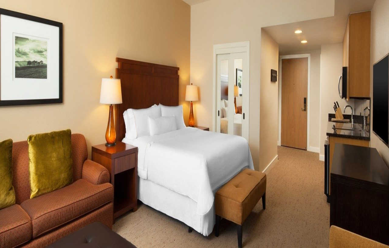 The Westin Verasa Hotel 4*